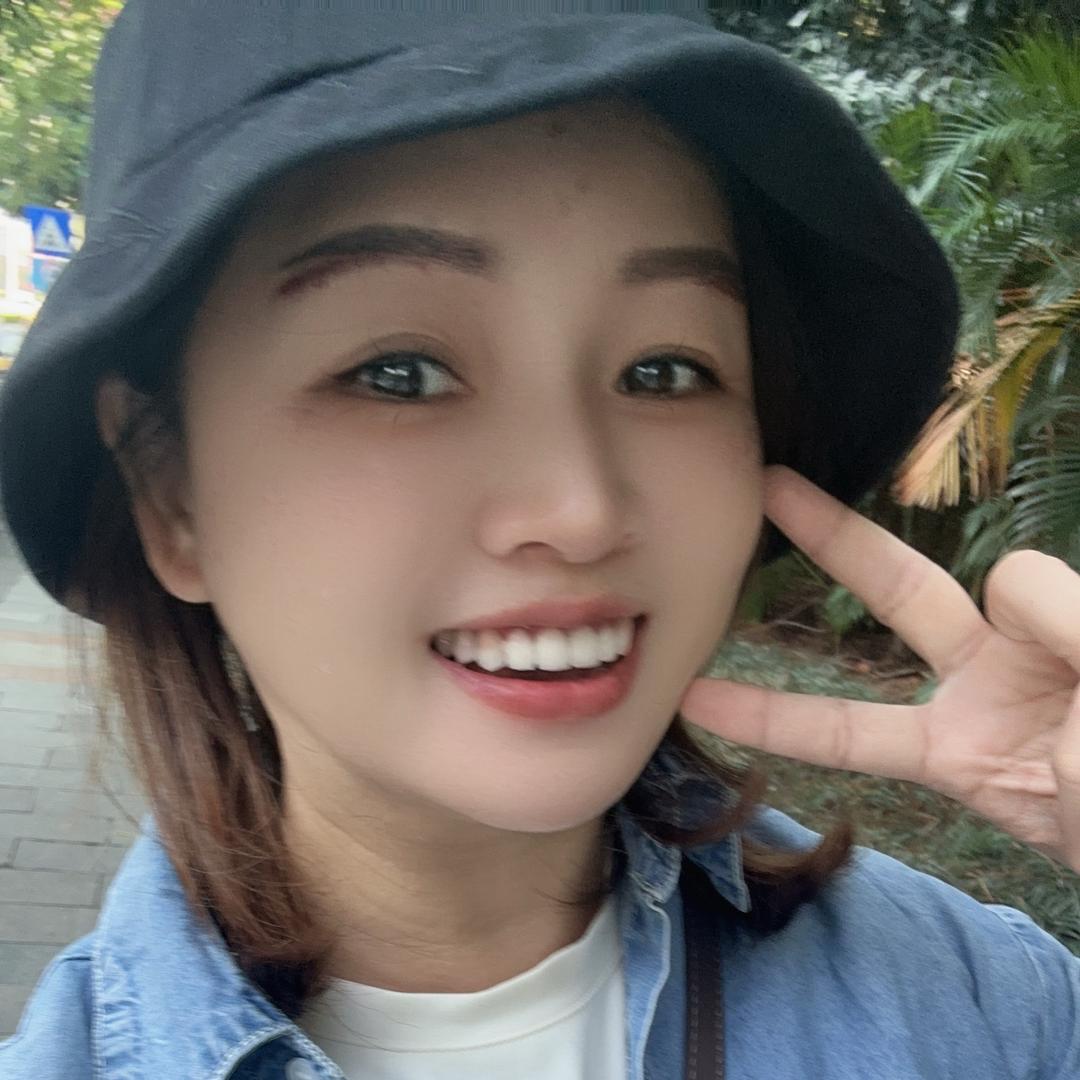 阿花在德天