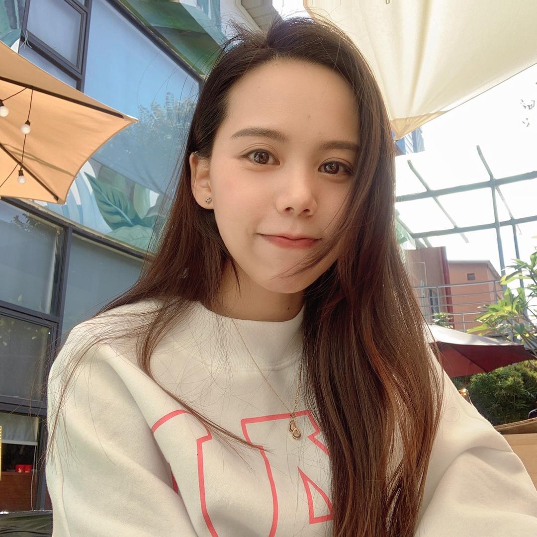 👄 *.Minnis.* 🍸CC