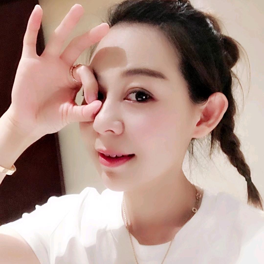 大小姐👑超甜又拽噢