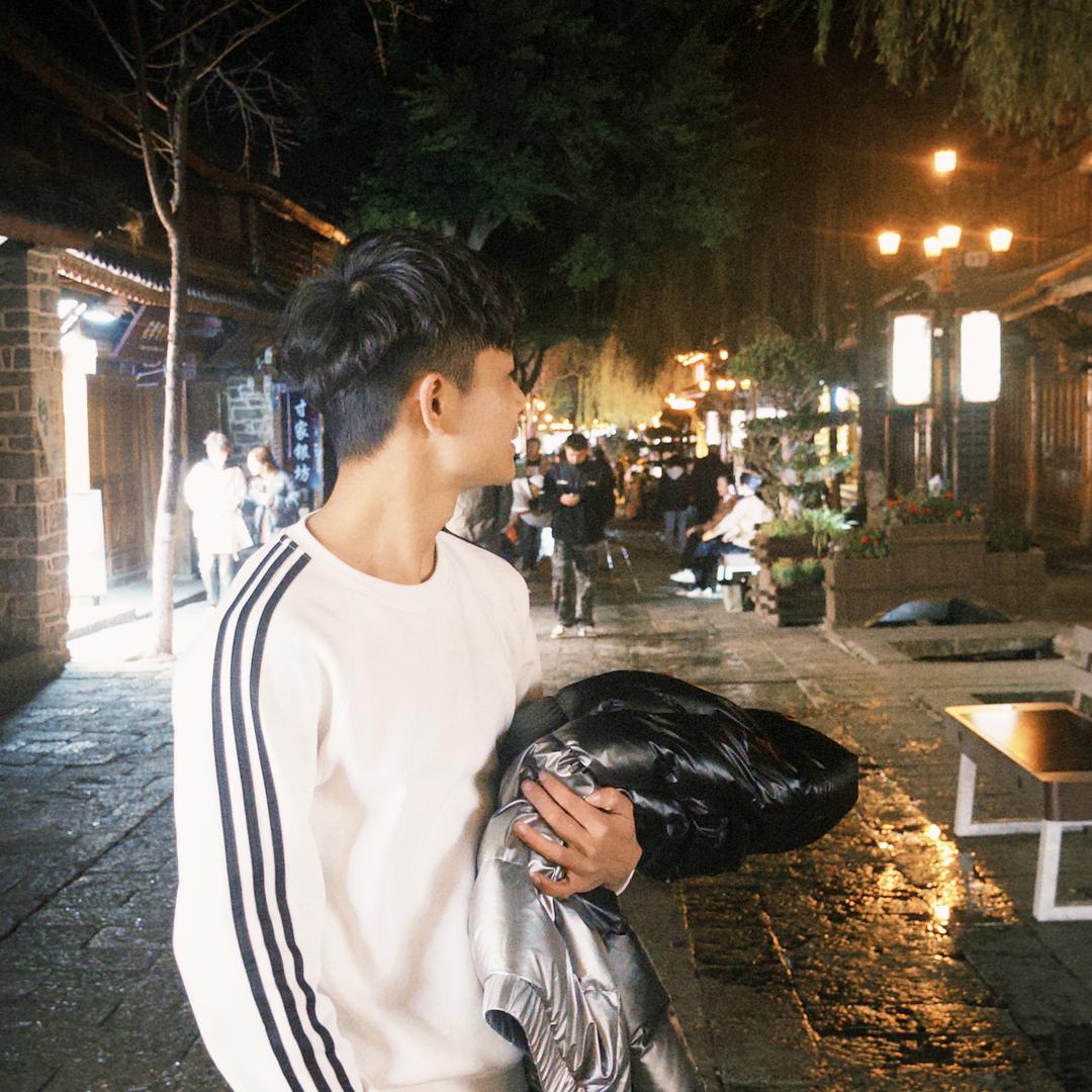 我可以给你一巴掌吗👋