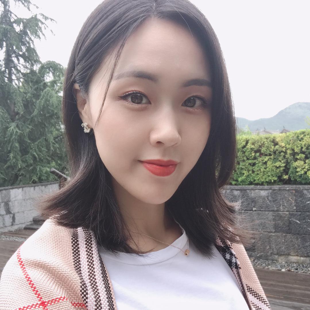 大牡丹女装