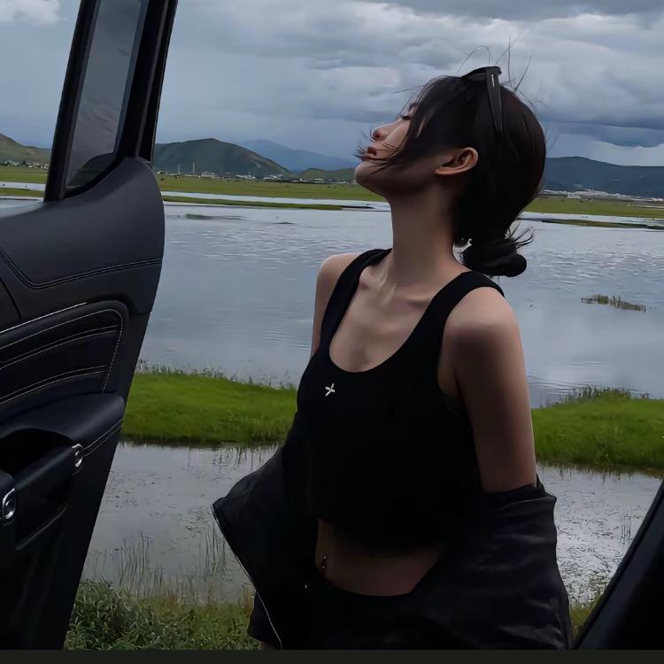 HHH女孩纸