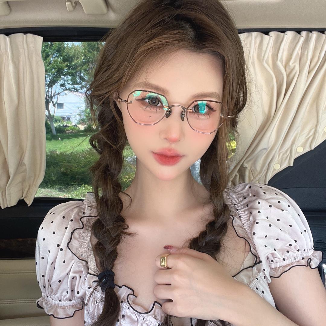 查理熊眼镜