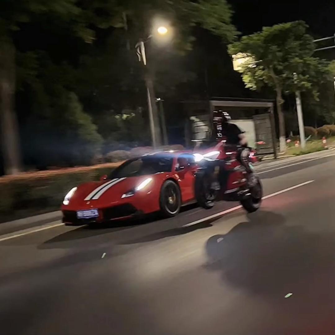 肆月数码.🏍️