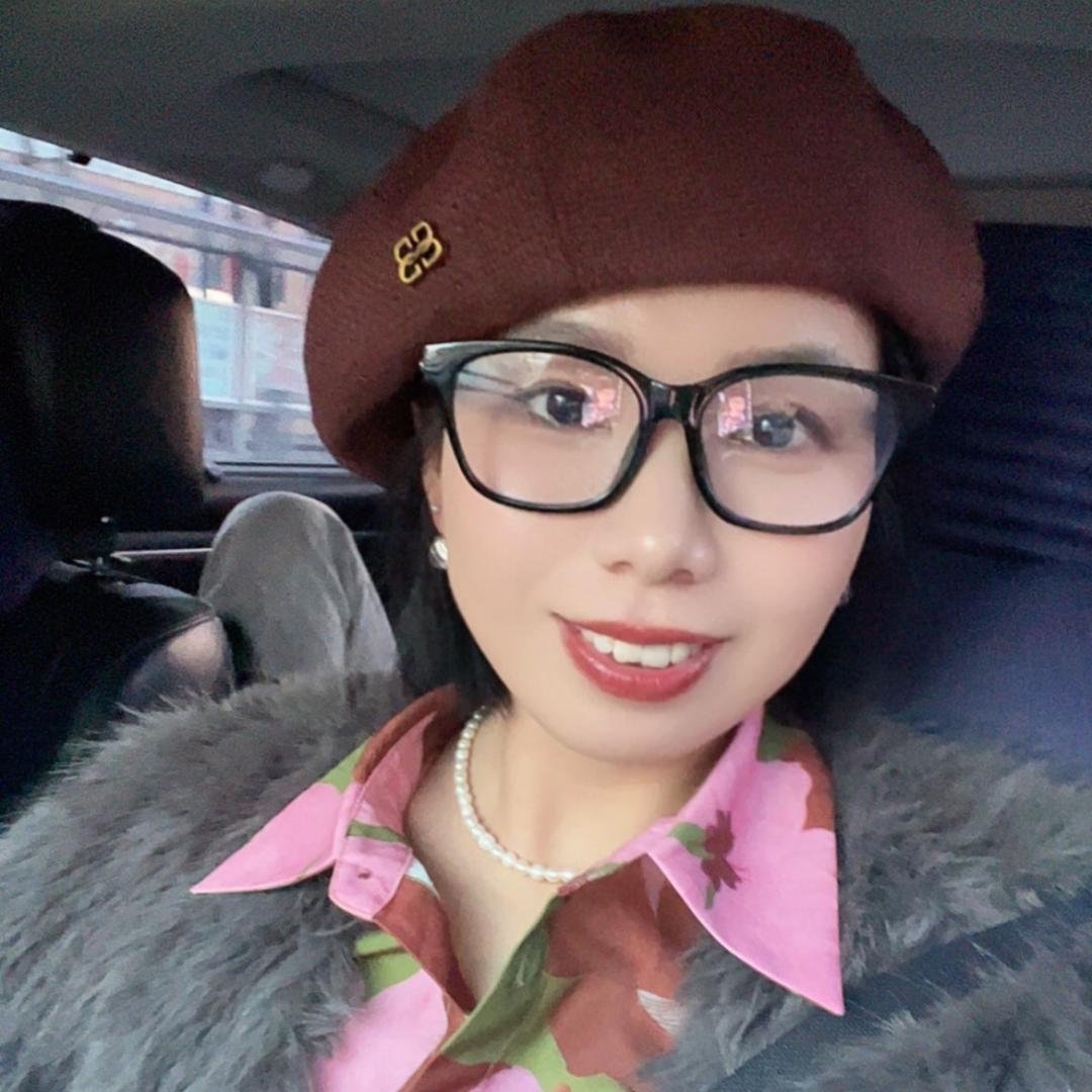 小薛是三个孩子的妈妈