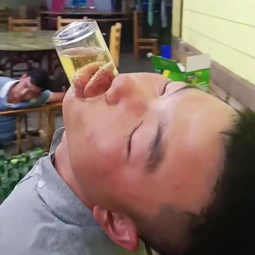 啊哈哈哈哈啊哦额