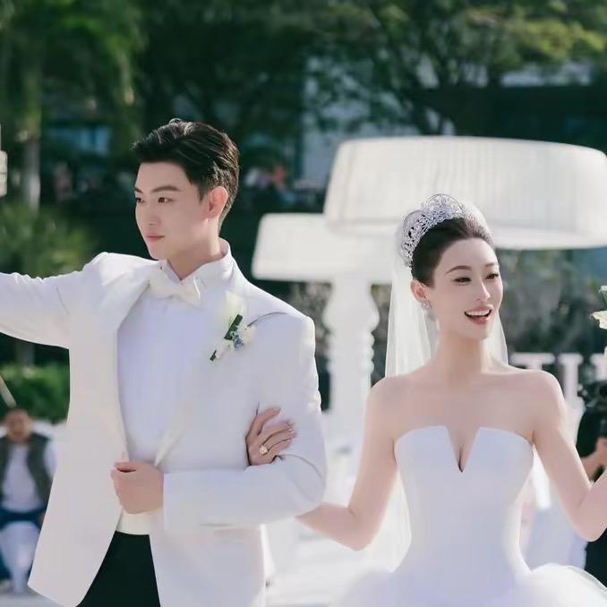 子豪琳琳的日常生活