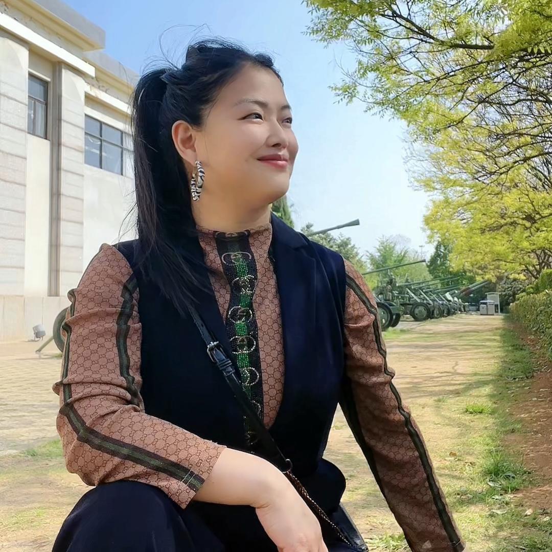 桔子手势舞ღ.