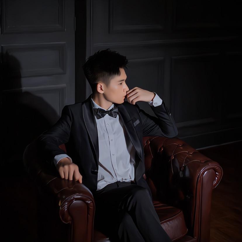 阿洋 专做男生发型