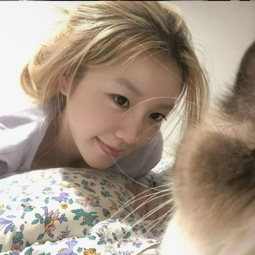 拽猫^