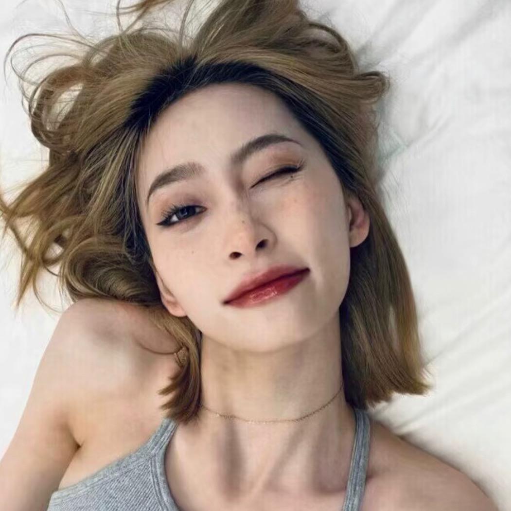 ·ＹＩ.