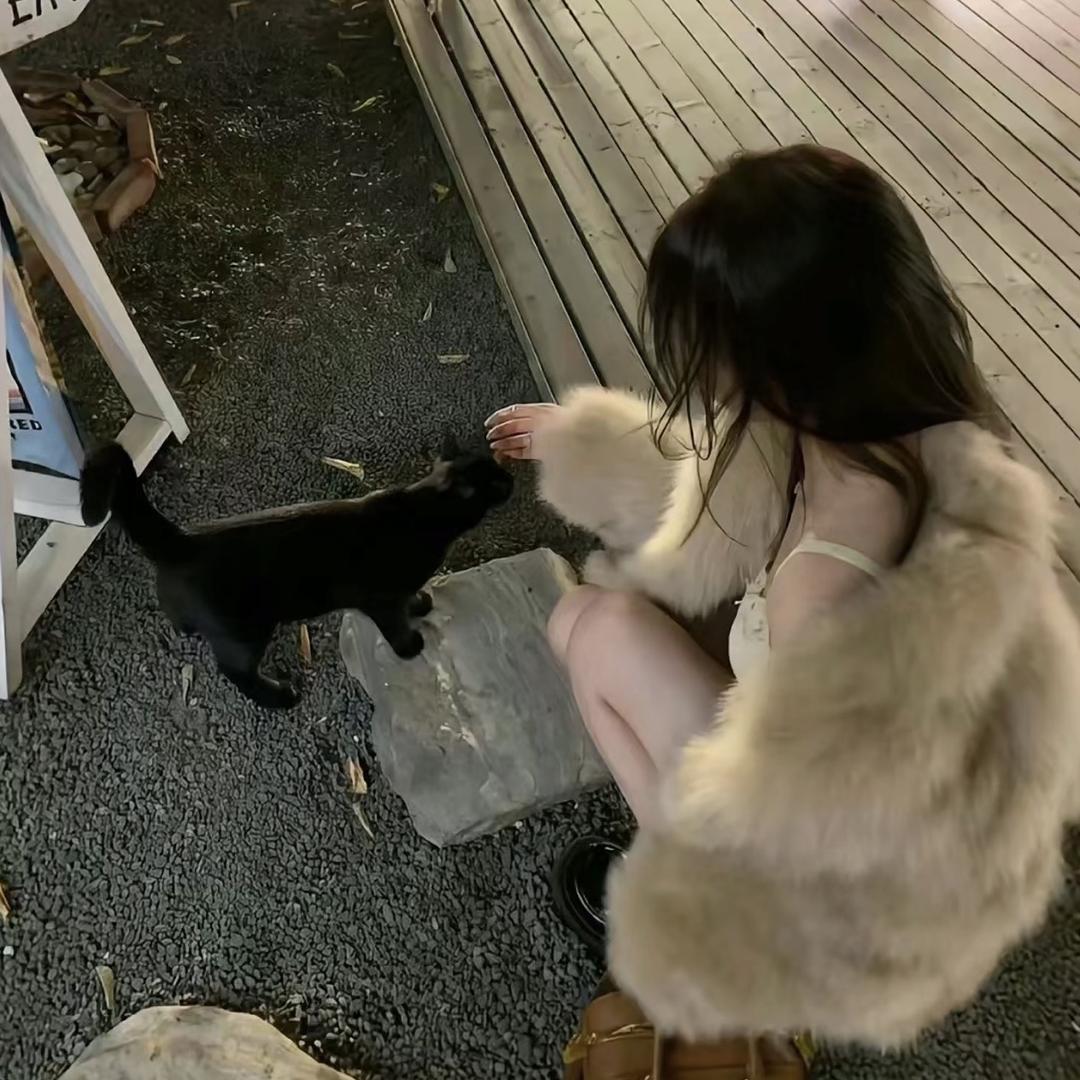 奥特woman