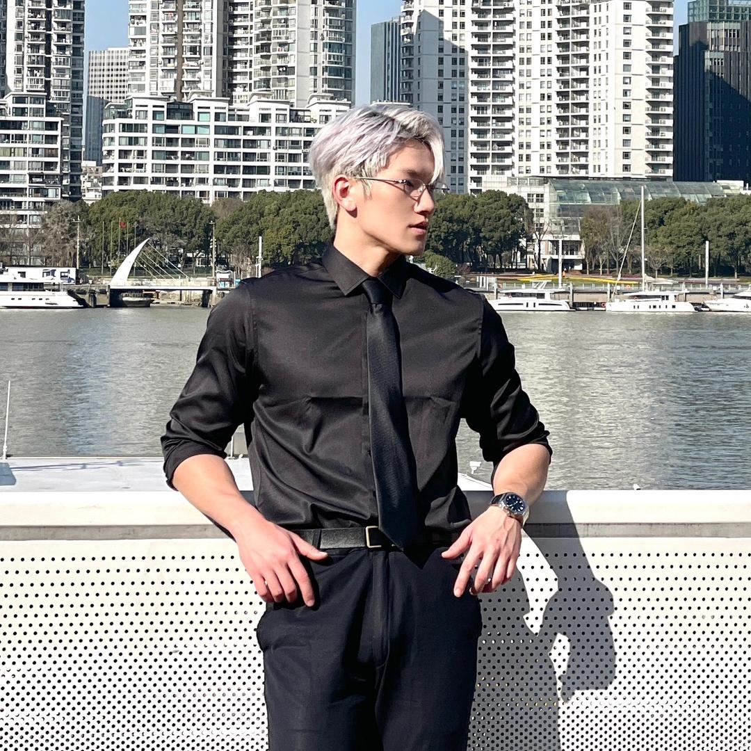 我滴个怪怪
