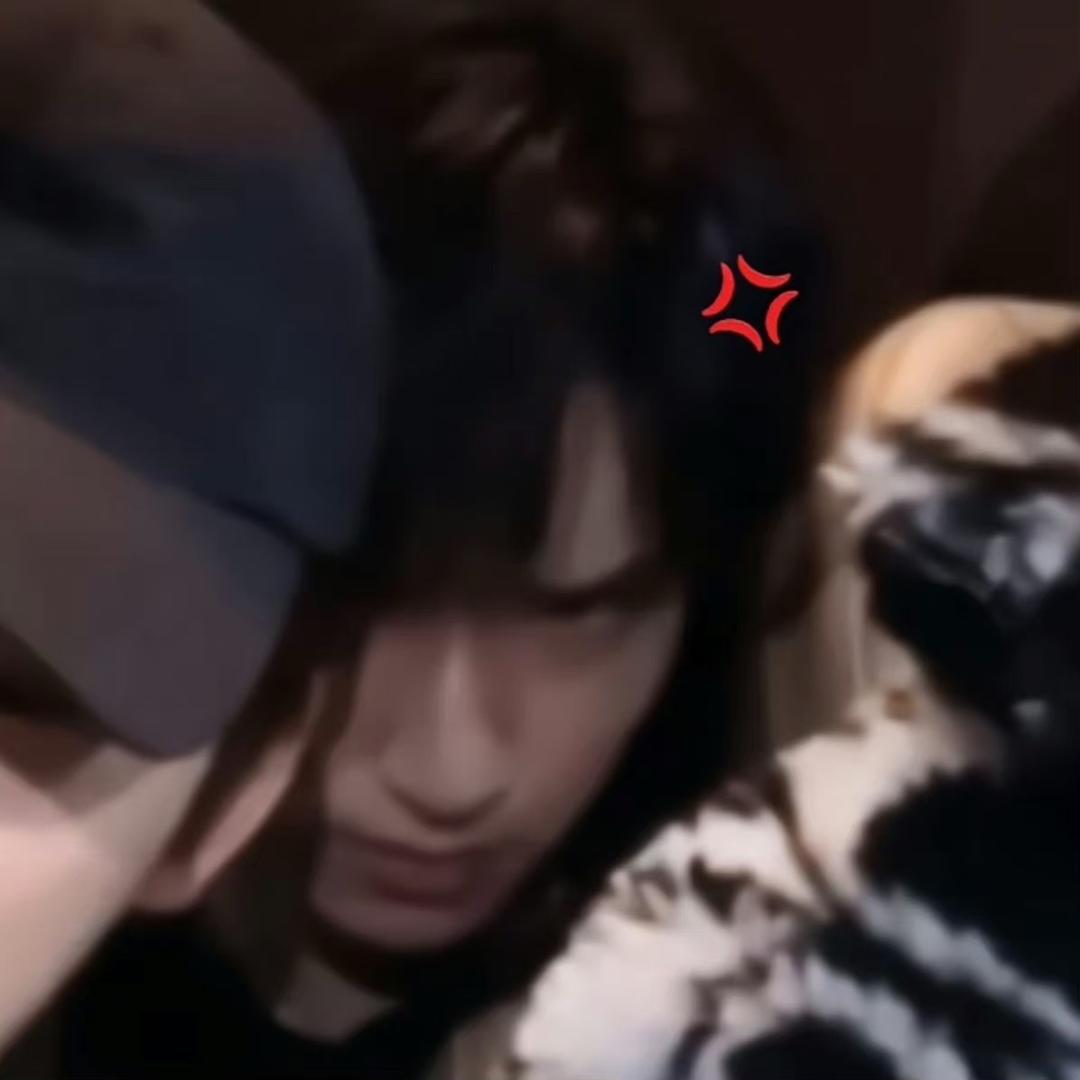 明天上课别睡了。