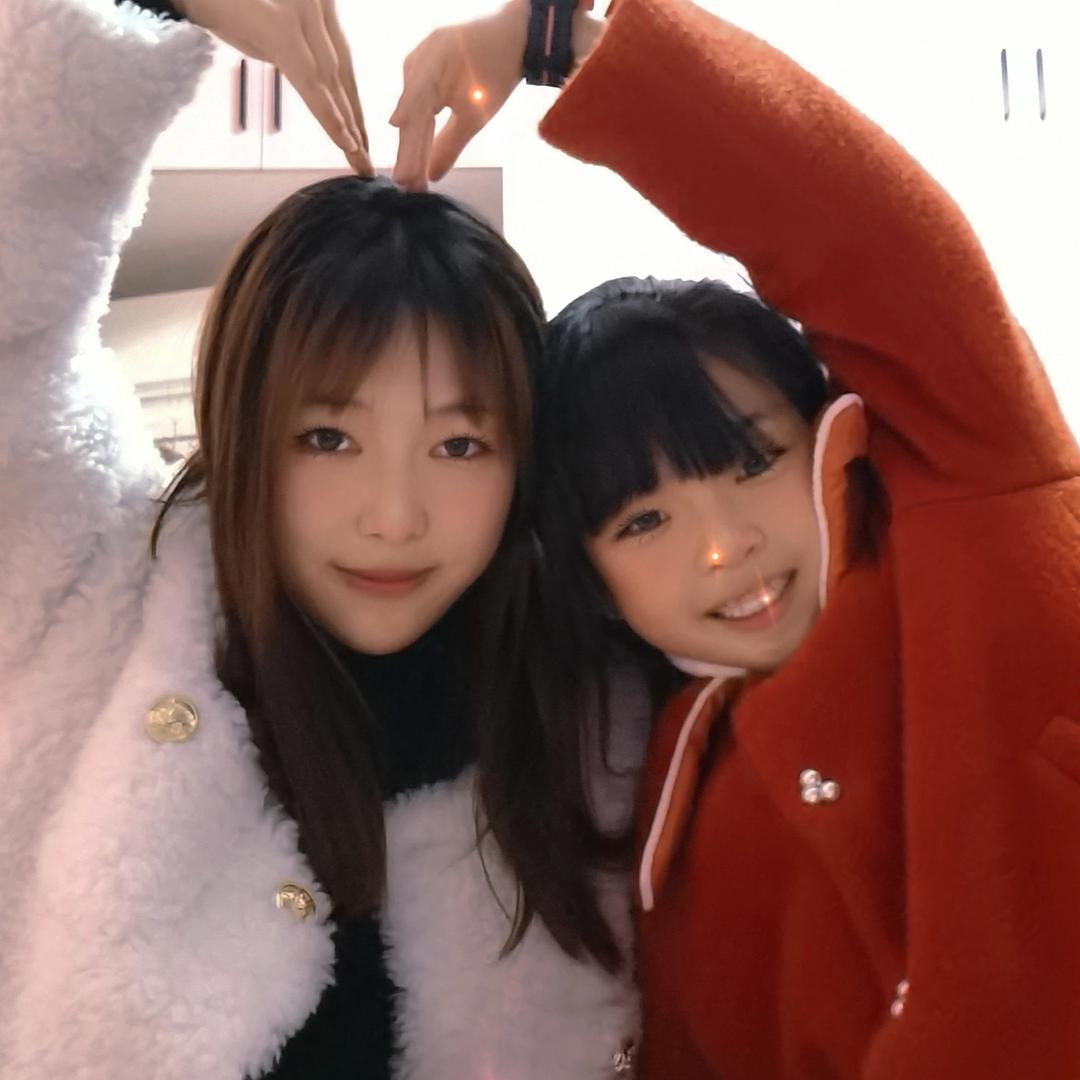 樱丸小桃子。