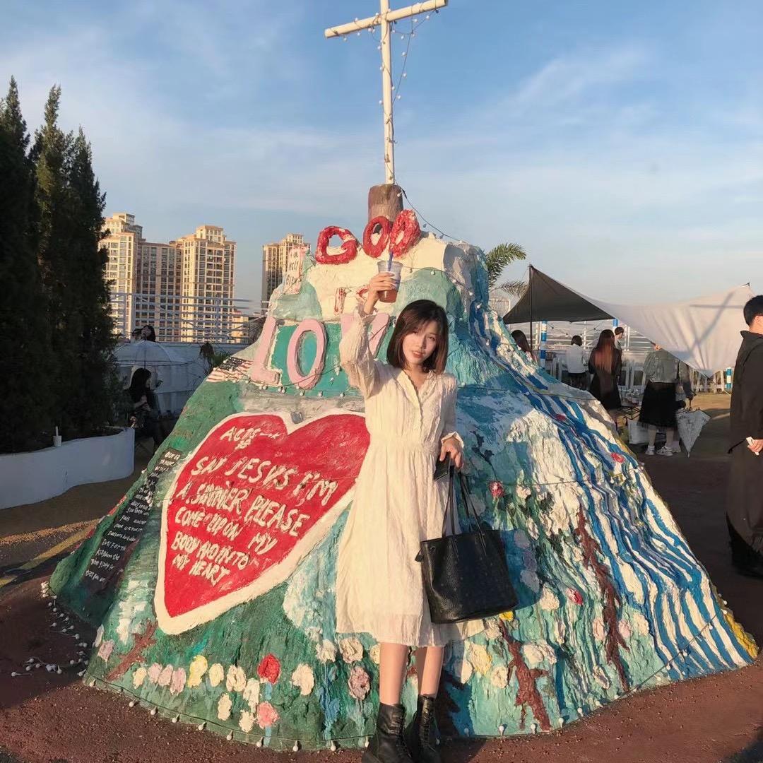 暴躁小吴卖衣服