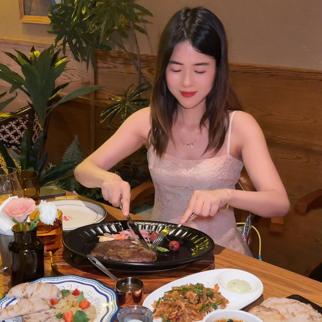 吃货小白