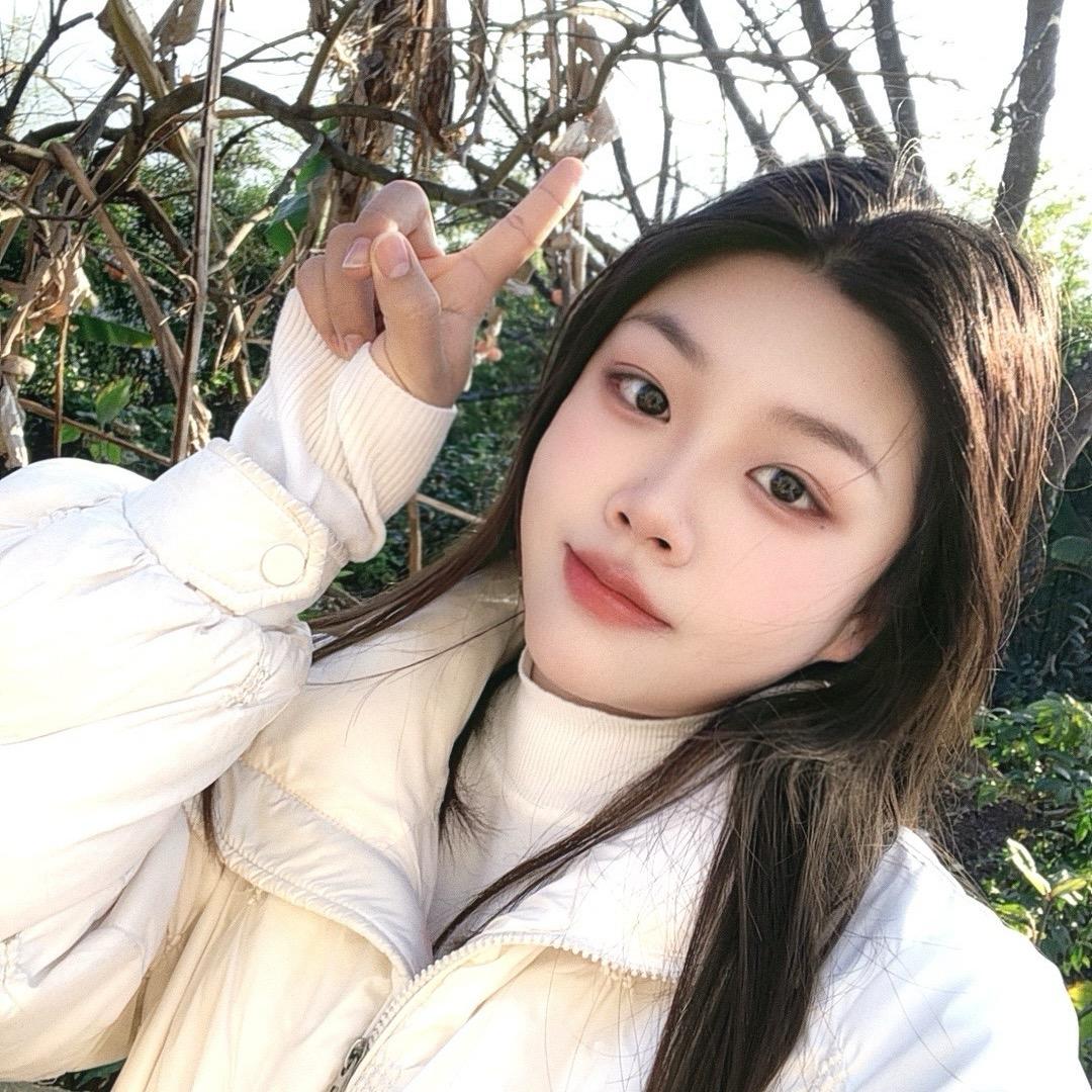 来颗草莓🍓
