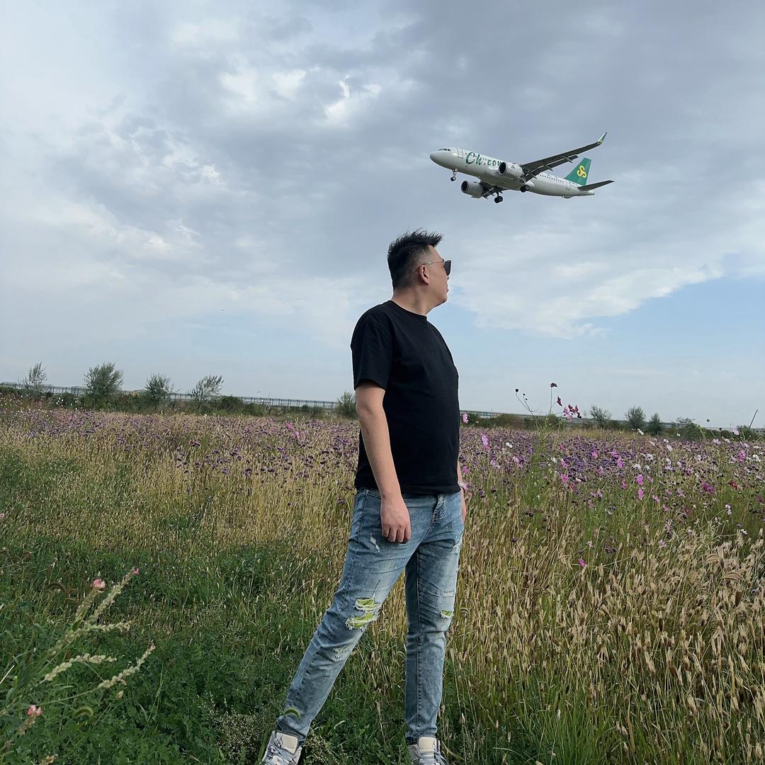 Z·Q🚶🏻‍➡️