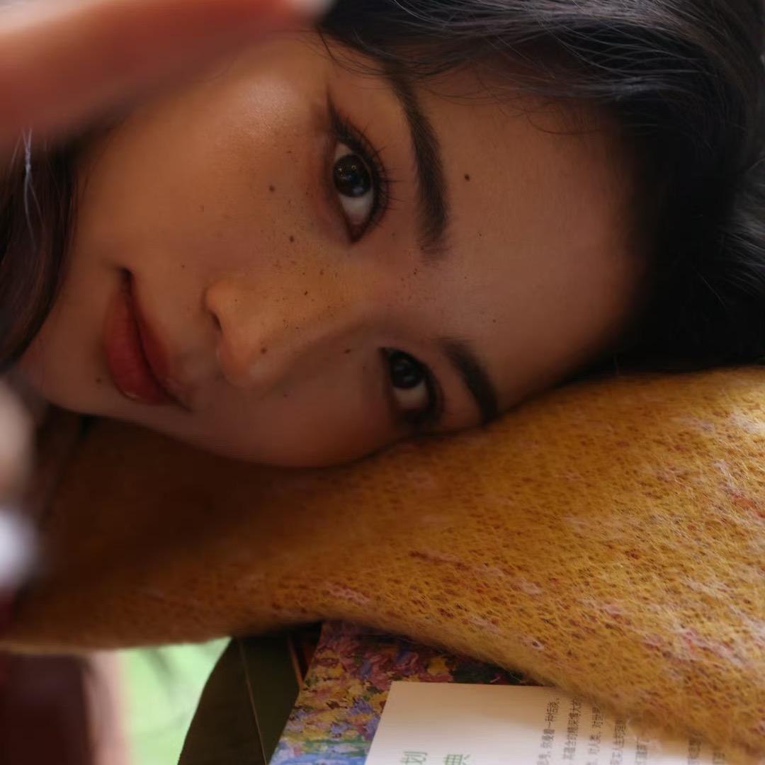^半只橙子🍊