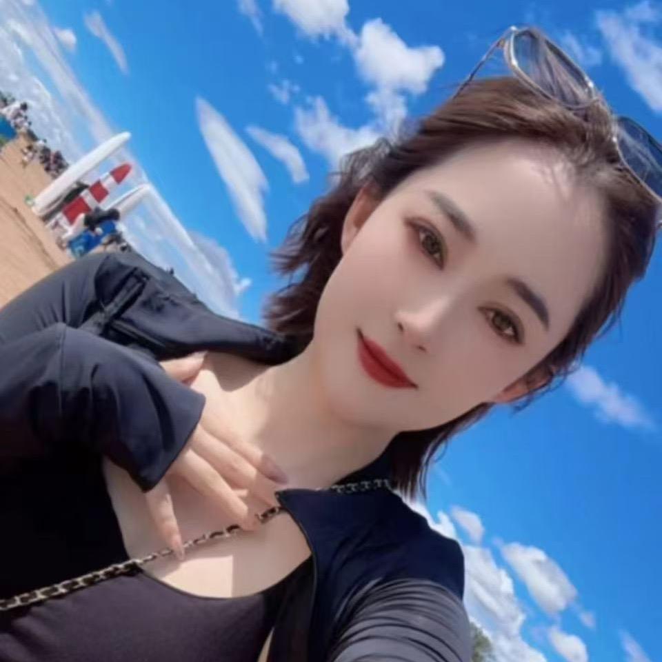王霞💃🏽🉐有幸小食院