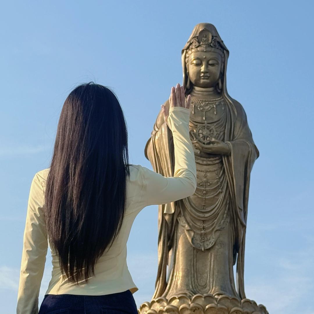 在三月