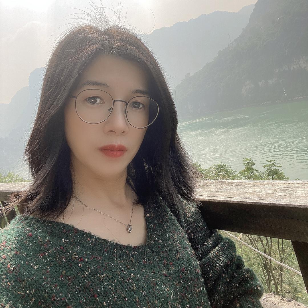 鄂州霞姐-房似锦