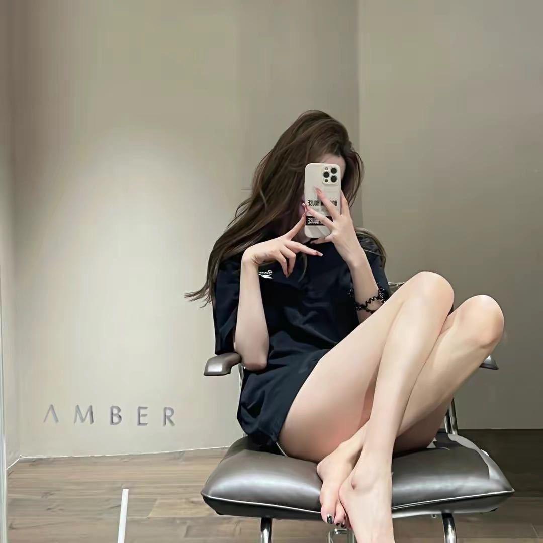 贸易美妆仓