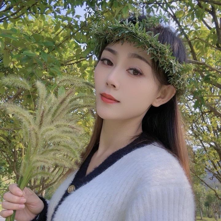 西施静静（祁二哥泡椒鳝鱼面）