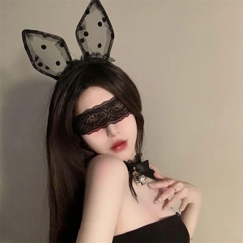 巷子里的猫吖