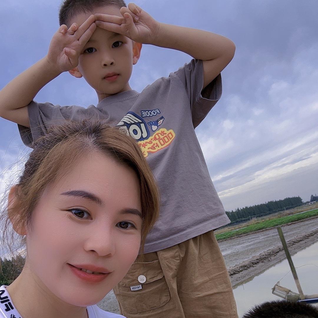 董👀燕