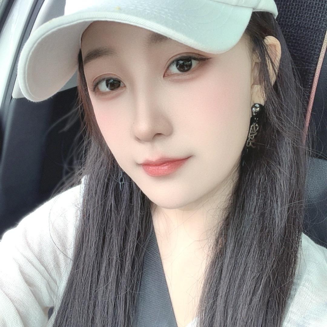 @小虎牙☘️薇薇