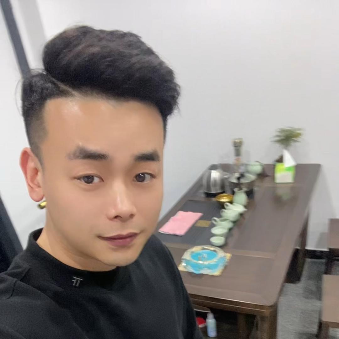 佛系小伙