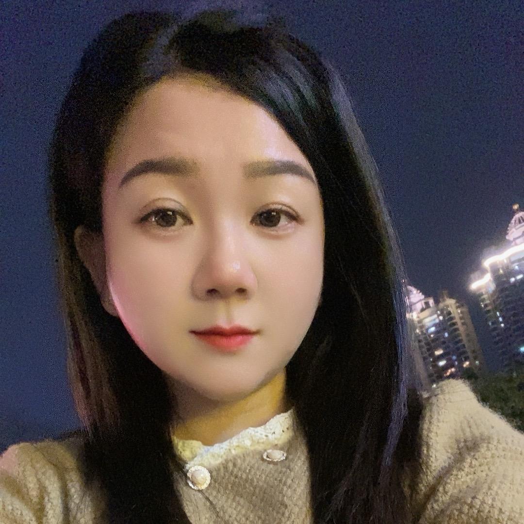 @霞