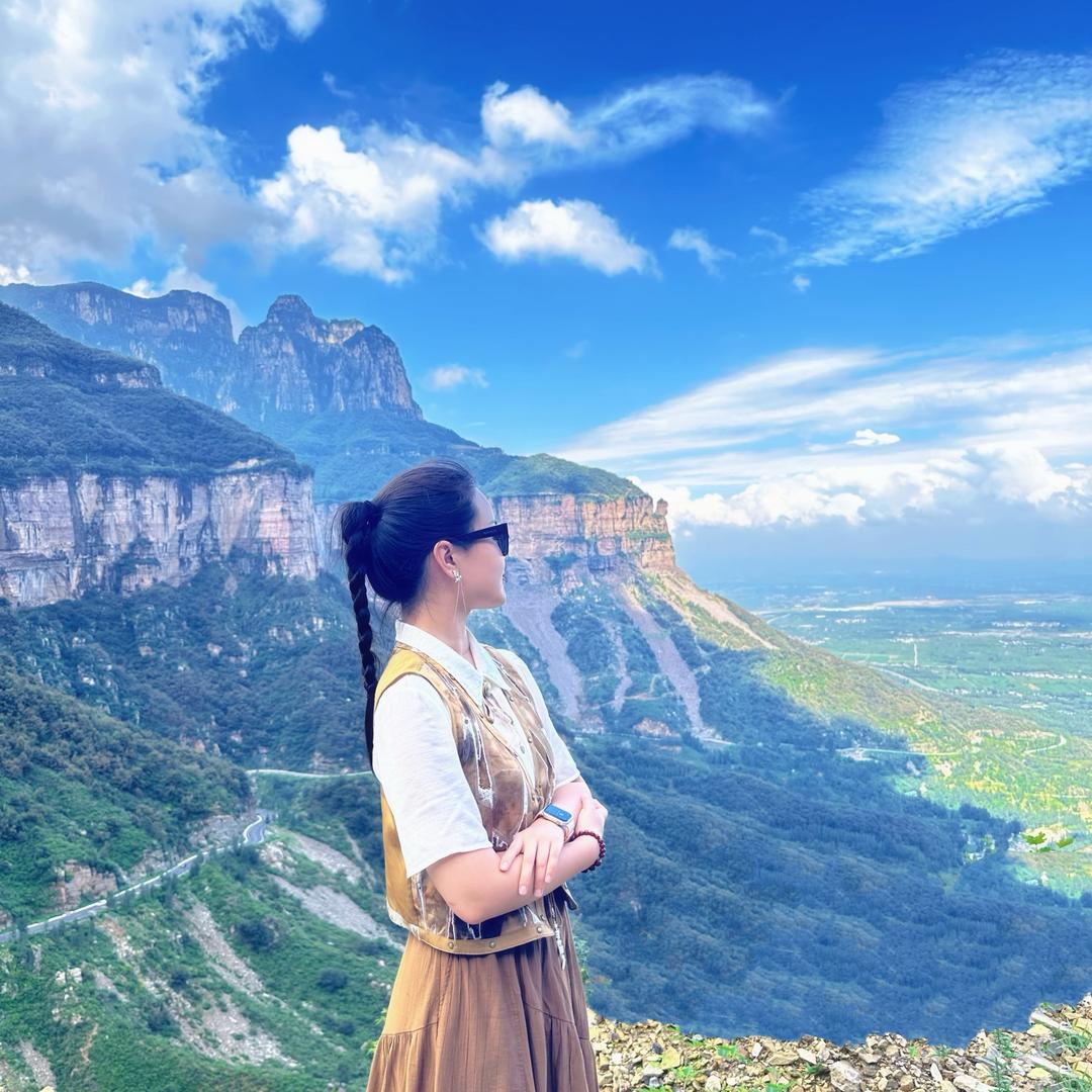 岳