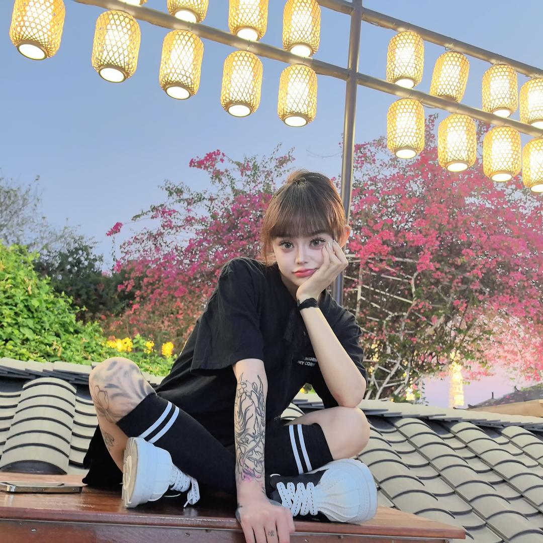 小可爱不会压弯