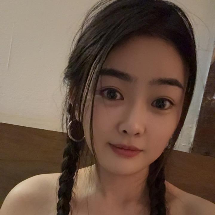 💃🏼半眠学姐