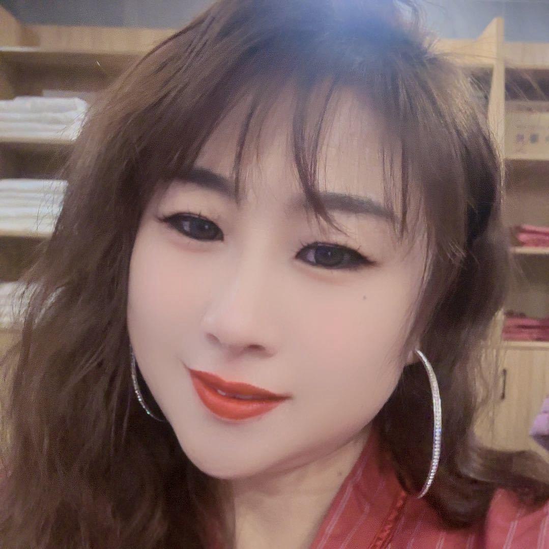 燕子探觅