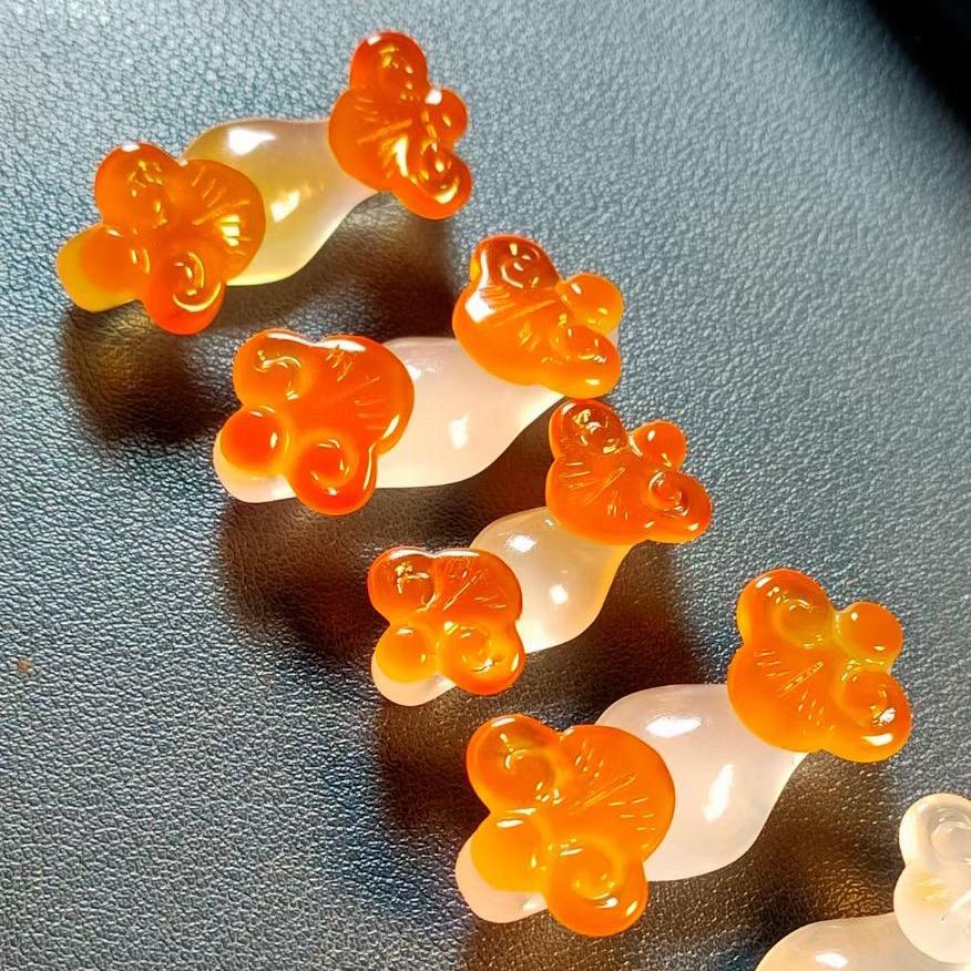 手工玛瑙雕刻室