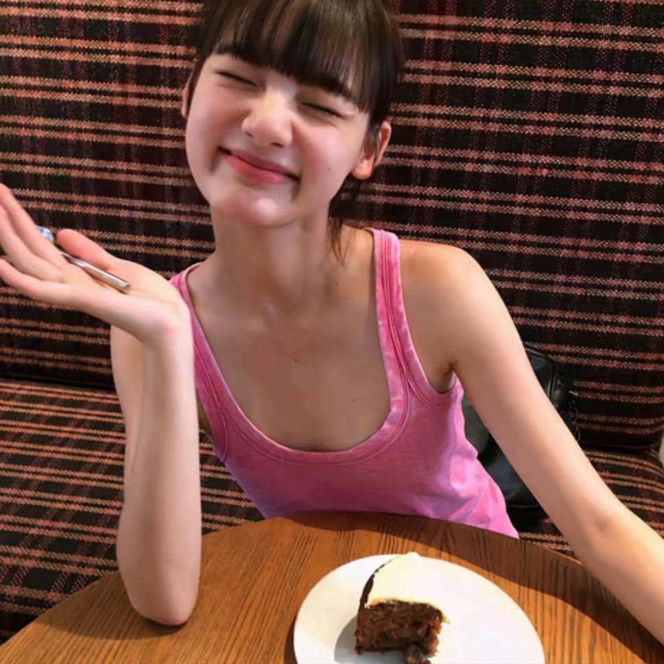 一粥困八天