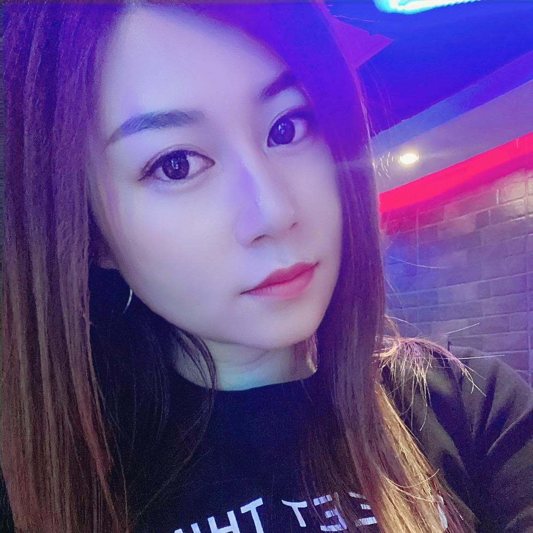👑 右右.👸