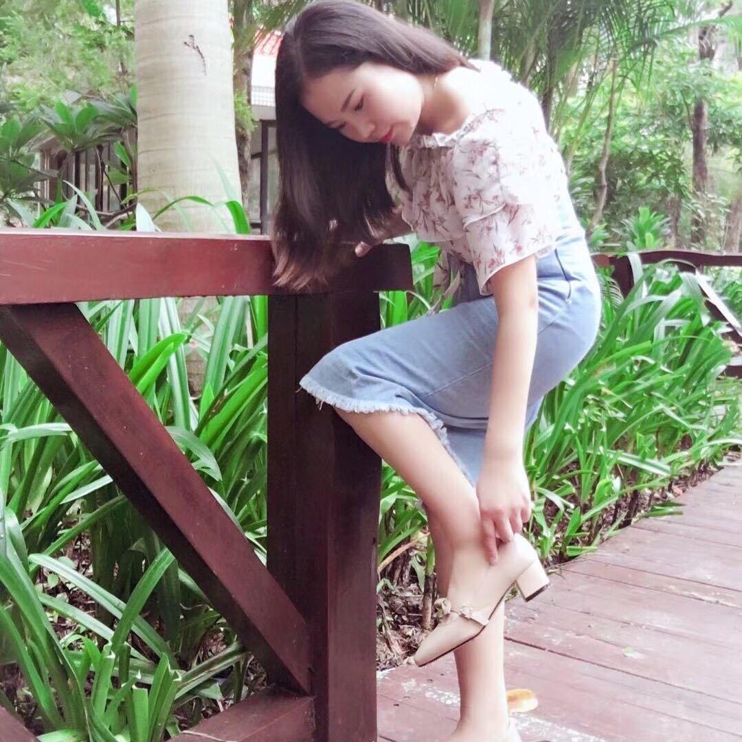 小慧姐姐三个娃