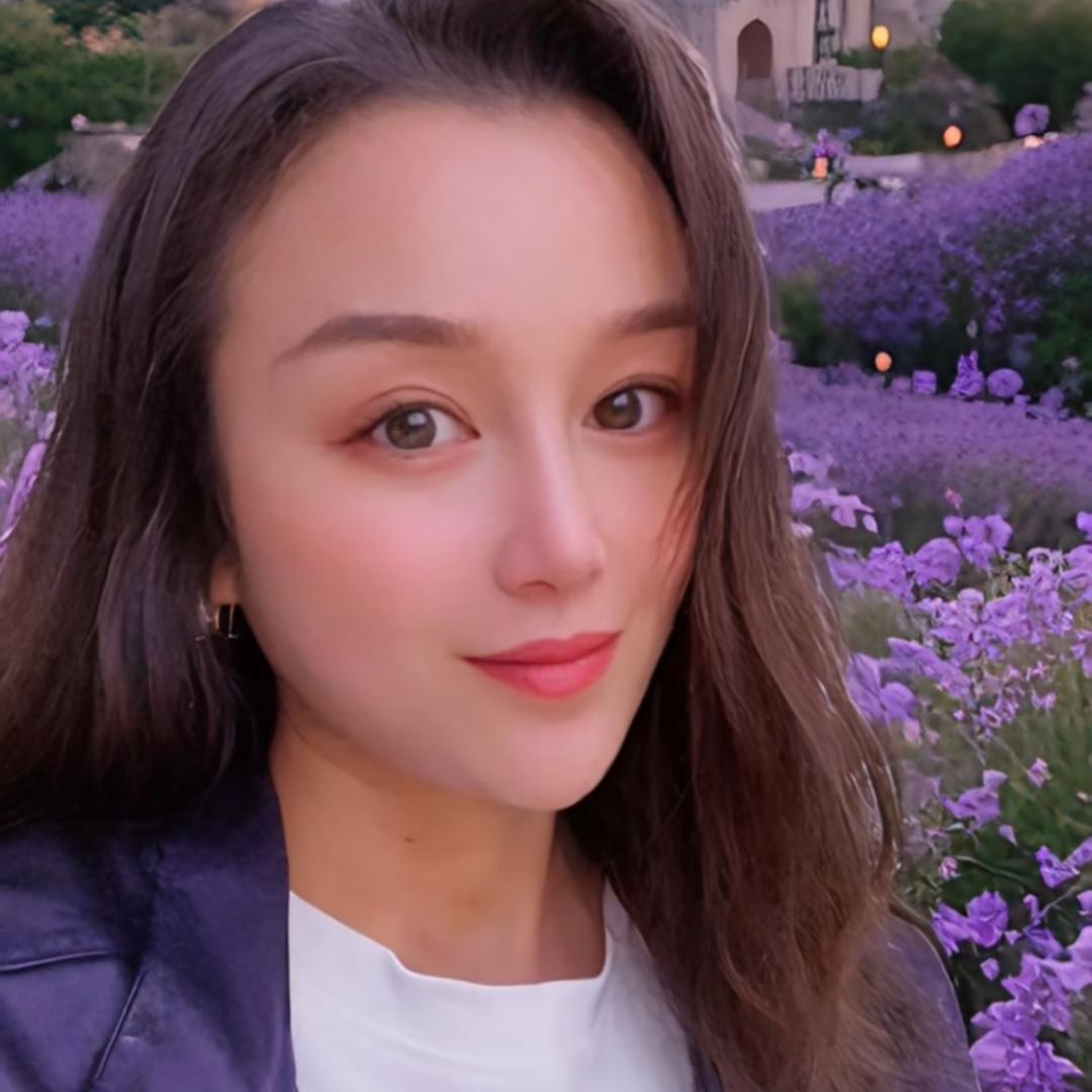 A👄世界因我而精彩1325374708