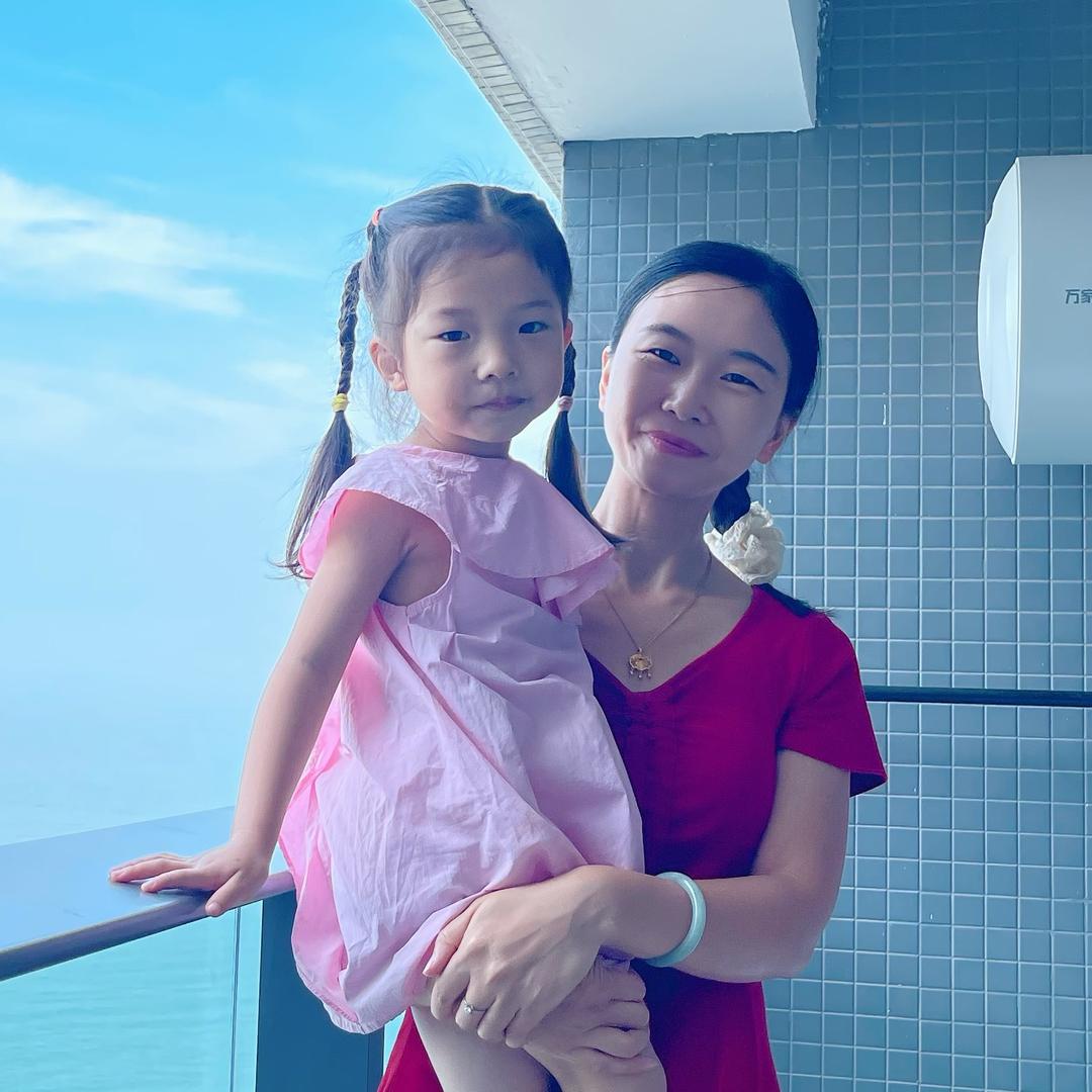 奚奚妈妈