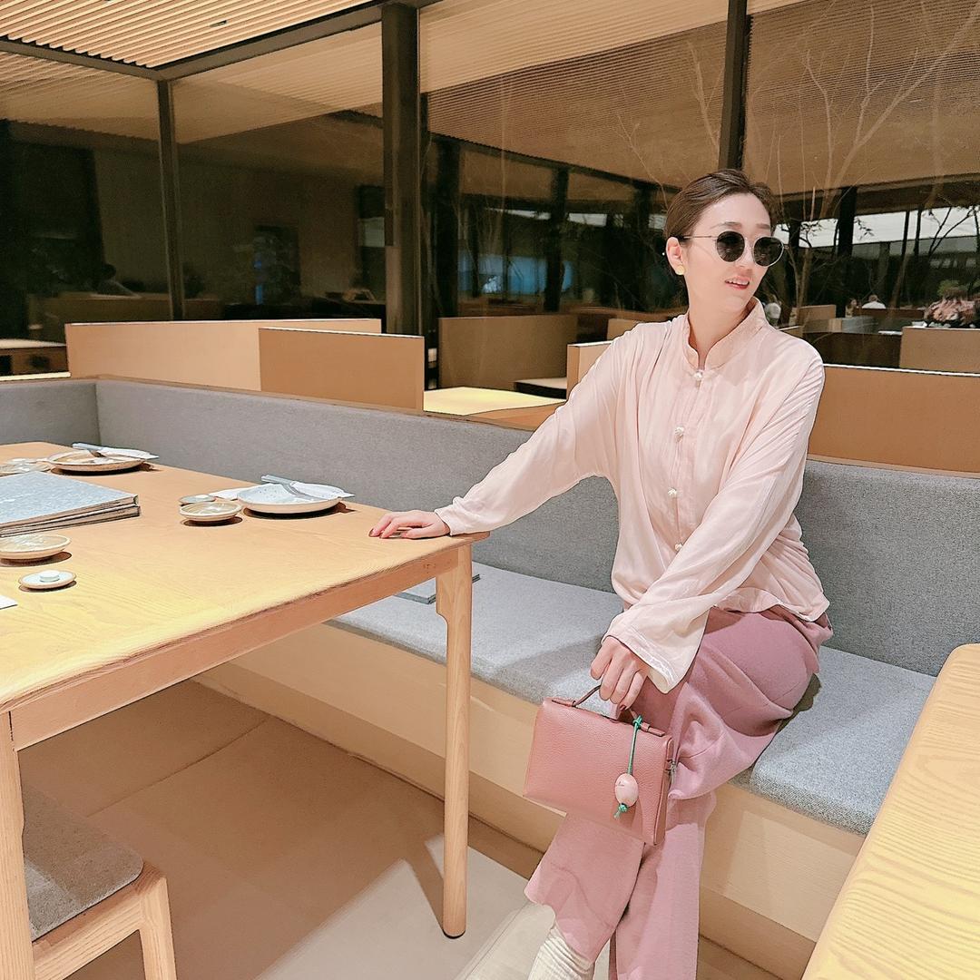 滦州市诗雅服饰店