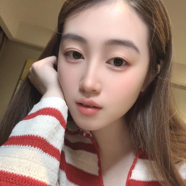 一个不是很文静的文静