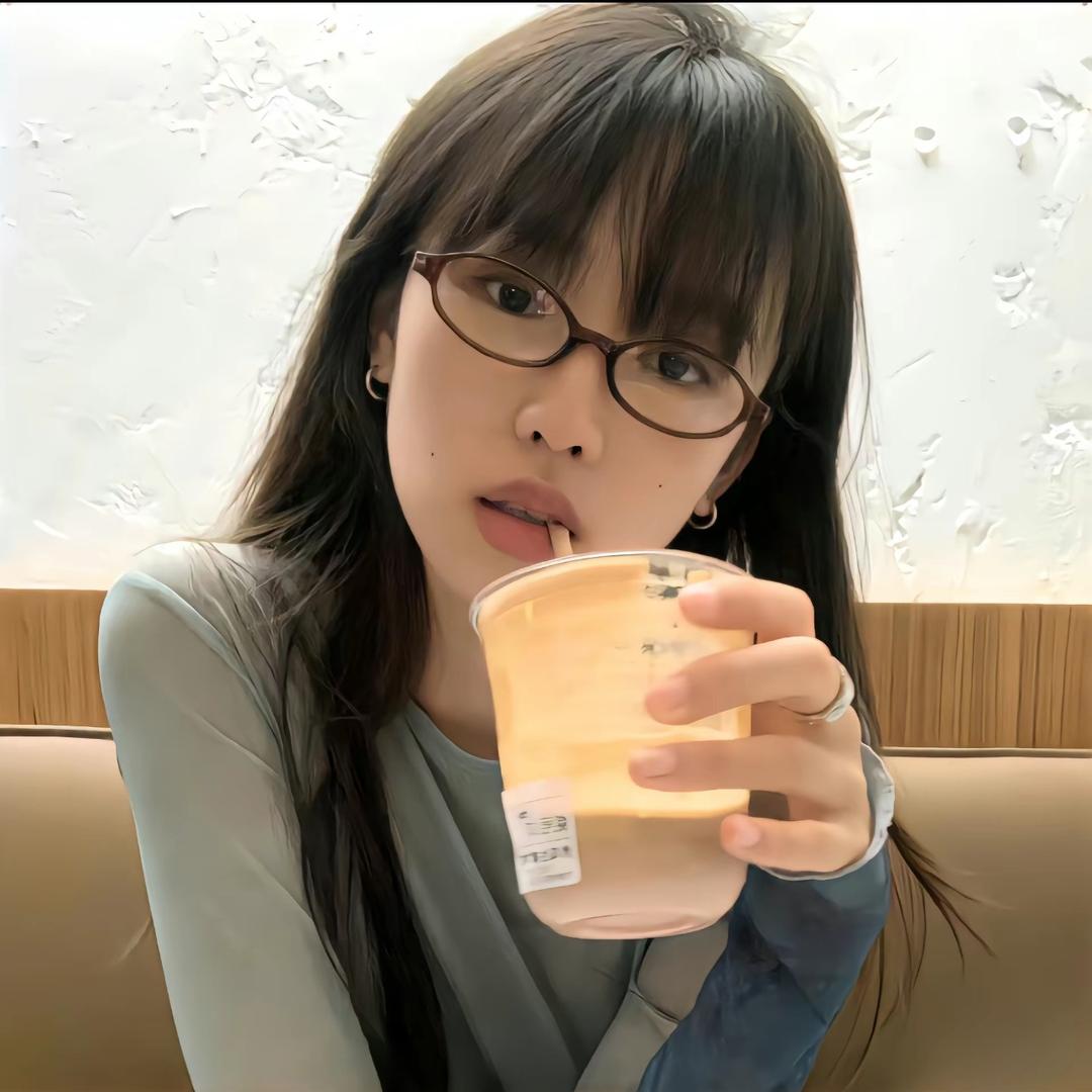 琳琳吖🎈