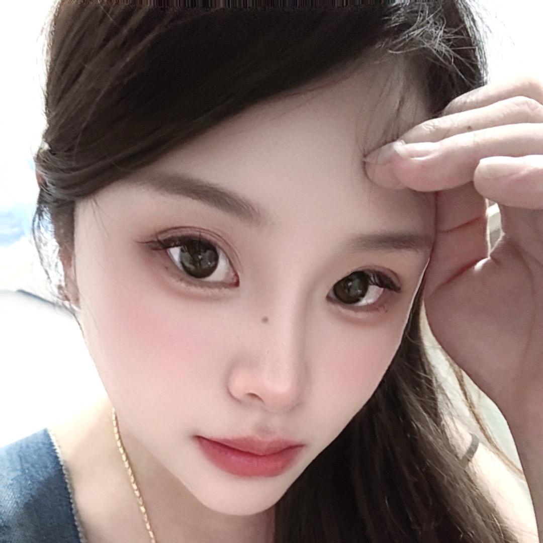 黄豆豆 💋