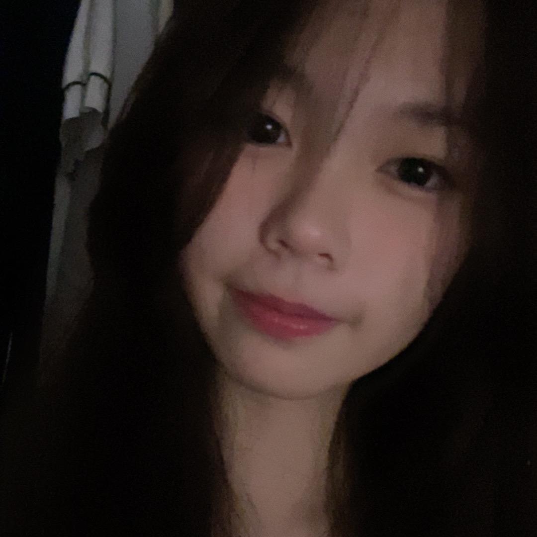 诗颖.