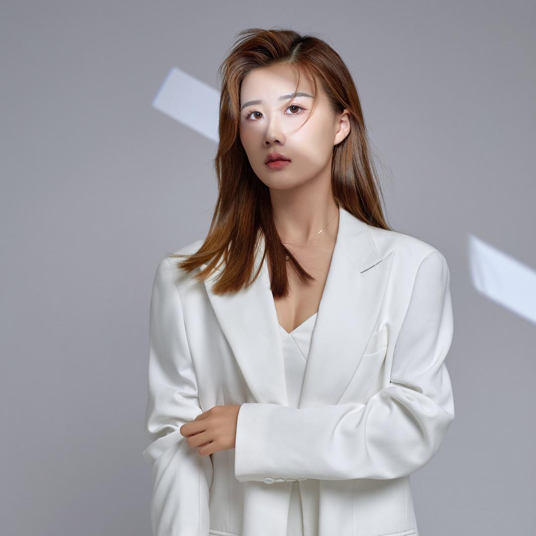 美作（的妹妹小丽）